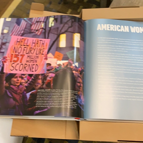 The Good Fight coffee table book NEW - Picture 7 of 7